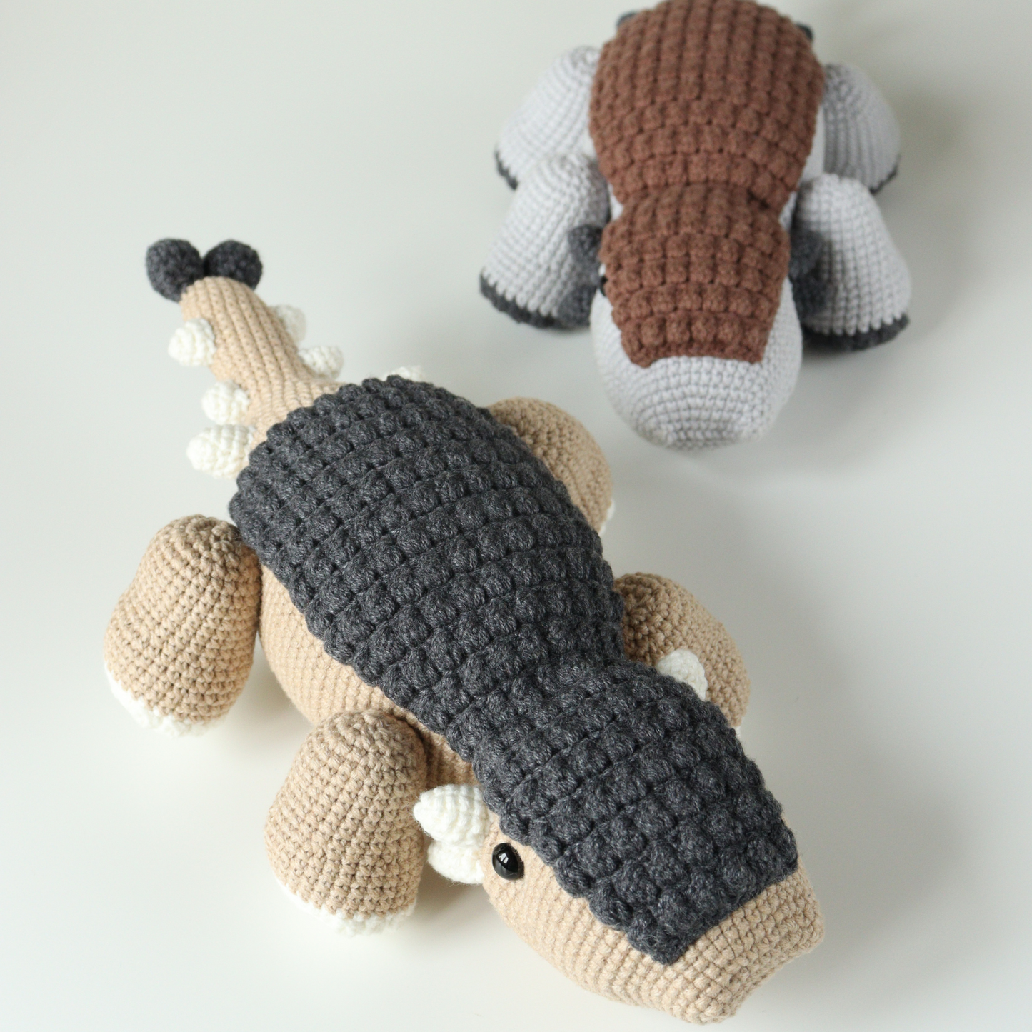 Bun the ankylosaurus dinosaur crochet pattern